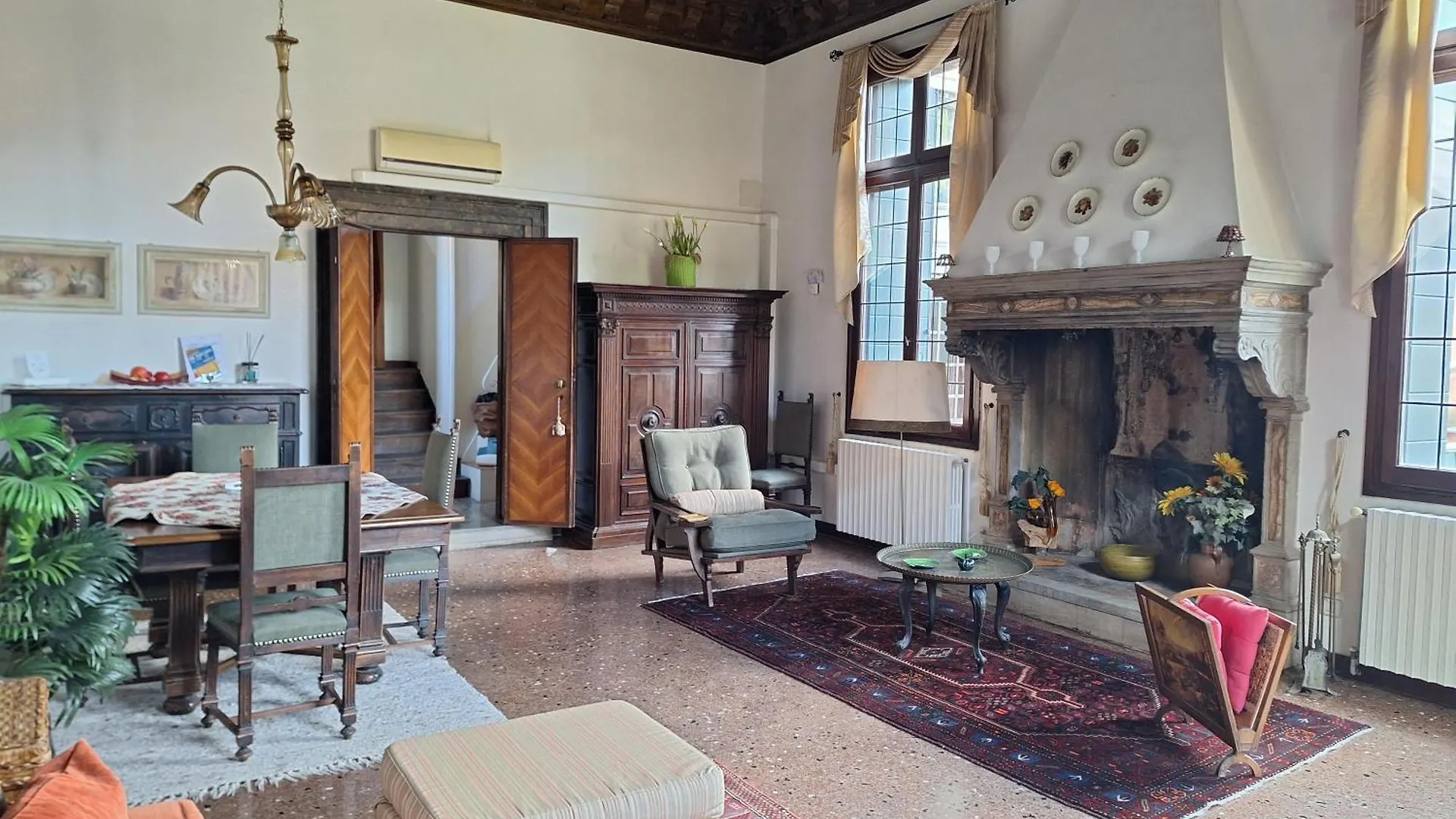 Appartamenti Inside Palazzo Foscarini 0*, Venice Italy